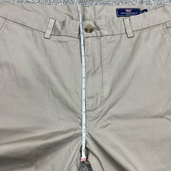 Vineyard Vines Khaki Breaker Shorts size 34 - Picture 6 of 10